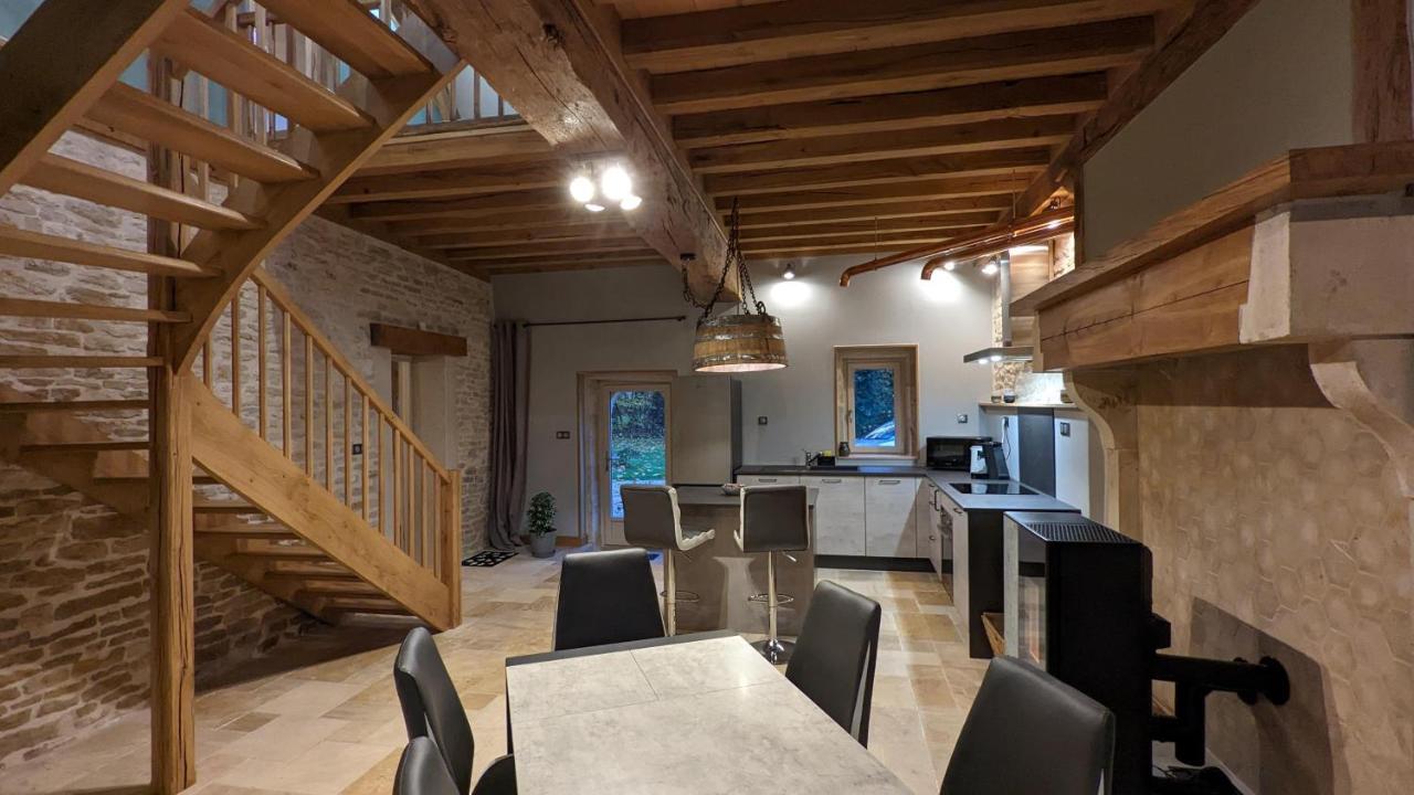 La Ferme Du Chateau Beire-le-Châtel Exterior photo